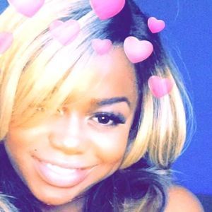 Meet your Posher, Sarah labelle